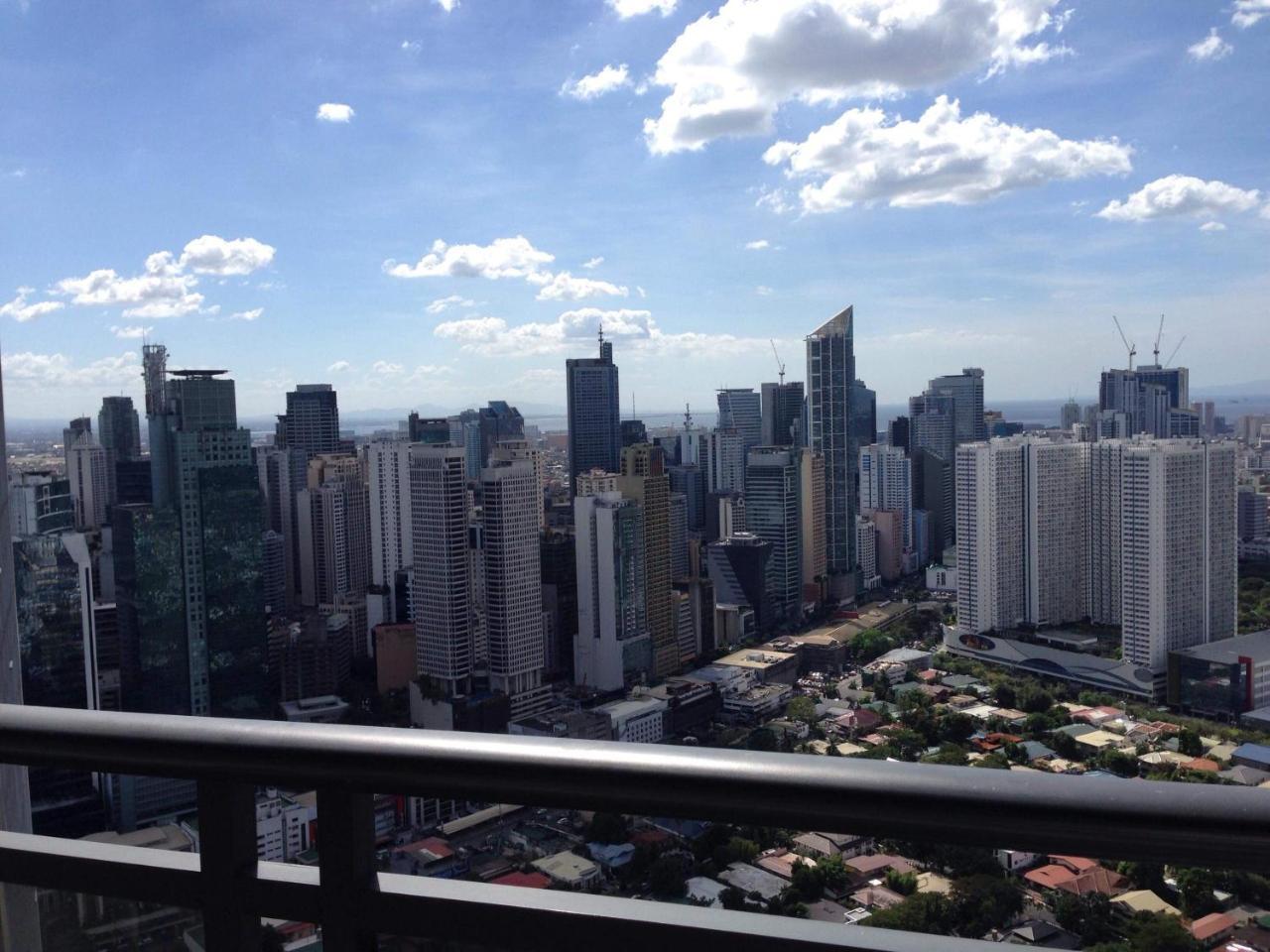 Seven Doors Aparthotels In Gramercy Makati 마카티 외부 사진
