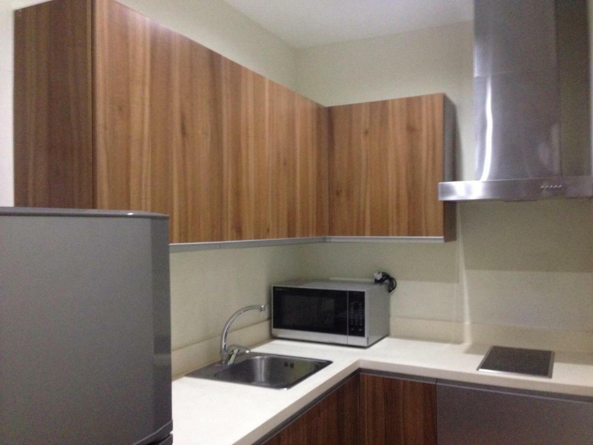 Seven Doors Aparthotels In Gramercy Makati 마카티 외부 사진